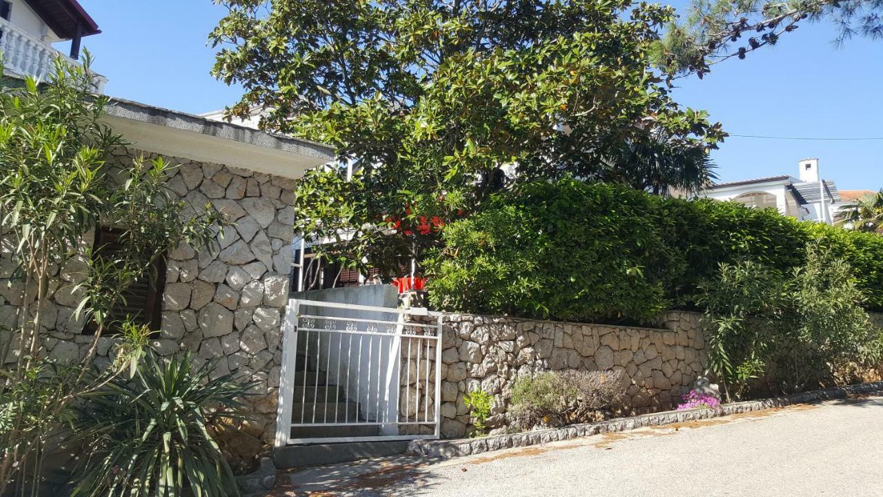 Villa Gromaca Omisalj ภายนอก รูปภาพ