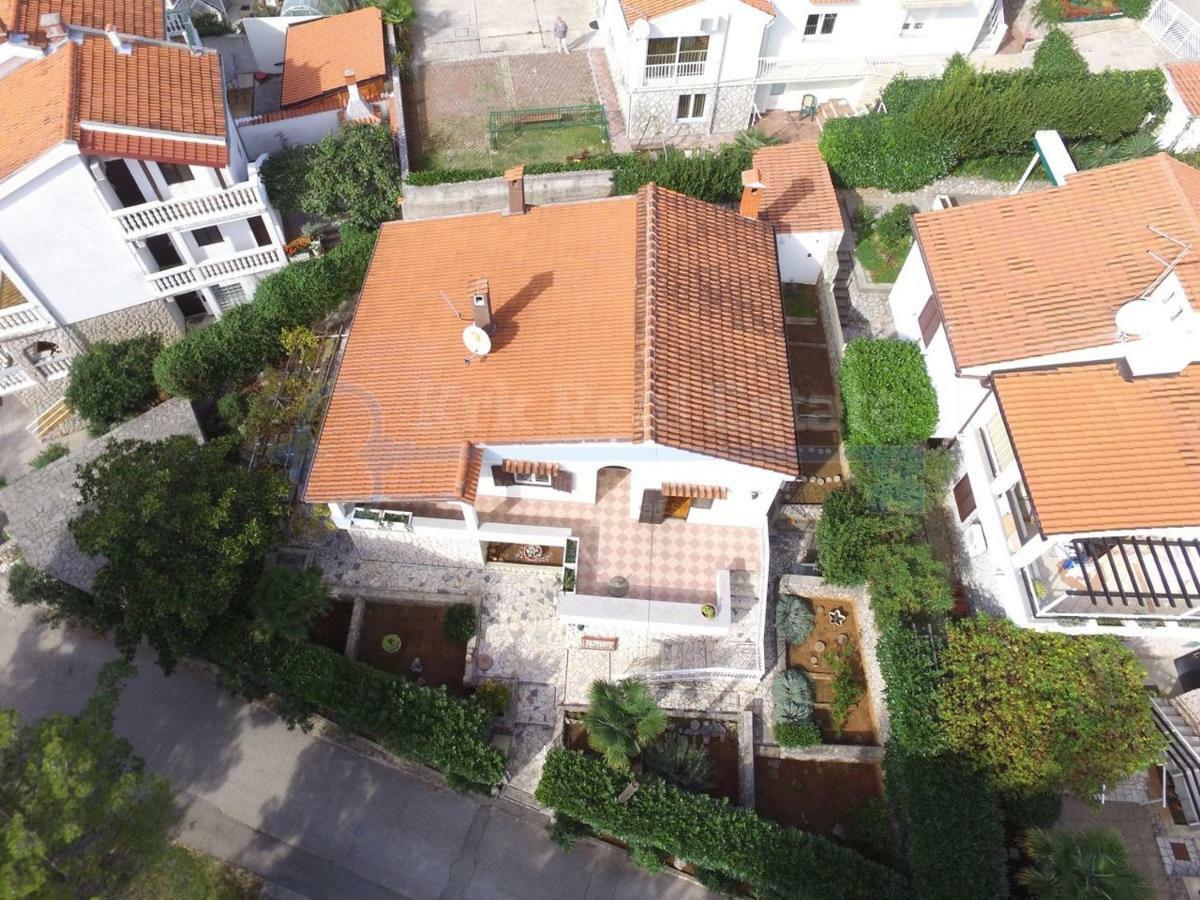 Villa Gromaca Omisalj ภายนอก รูปภาพ